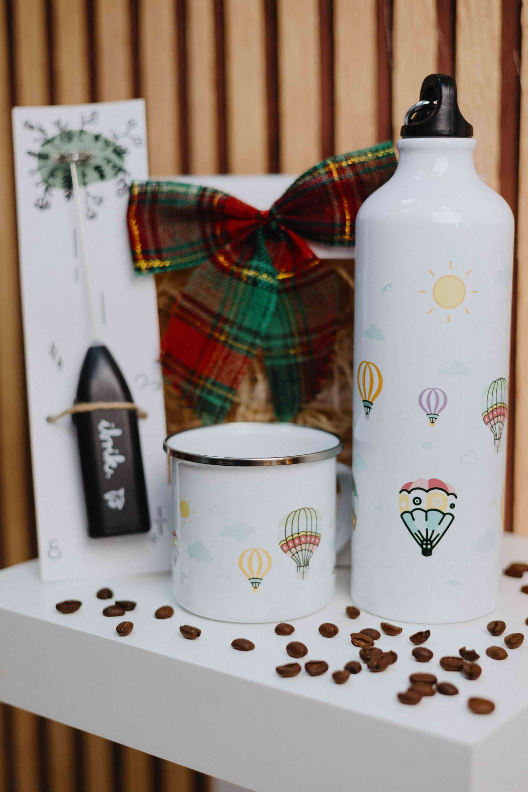 HOT AIR BALLOON HOT AIR BALLOON